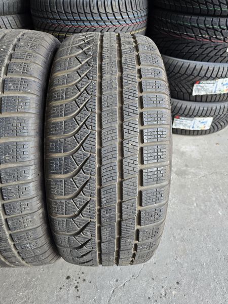 245/45/18 PIRELLI 4бр