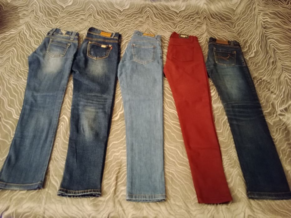 Джинсы на девочку подростковые