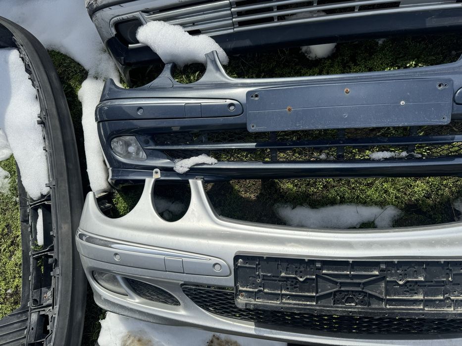 Передний бампер на Мерседес w211