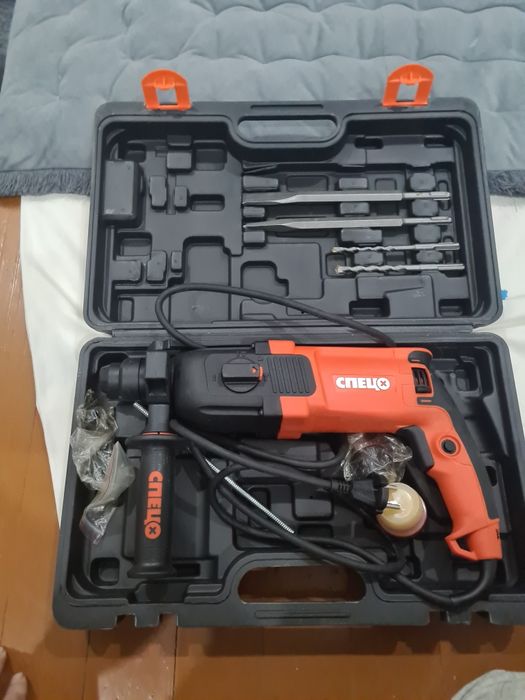 Перфоратор сотилади