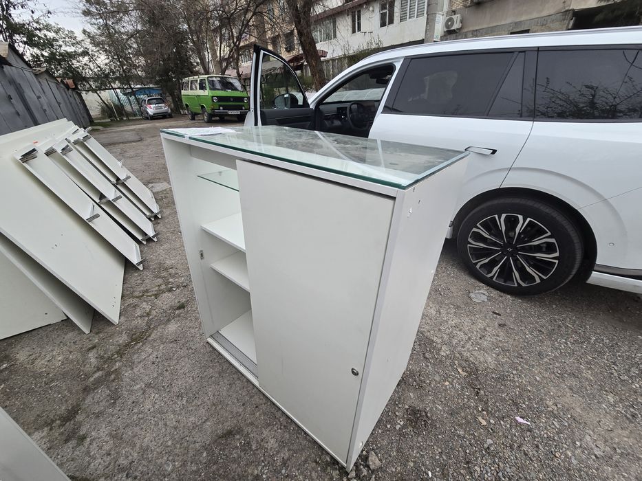 Стелллаж сотилади таййер