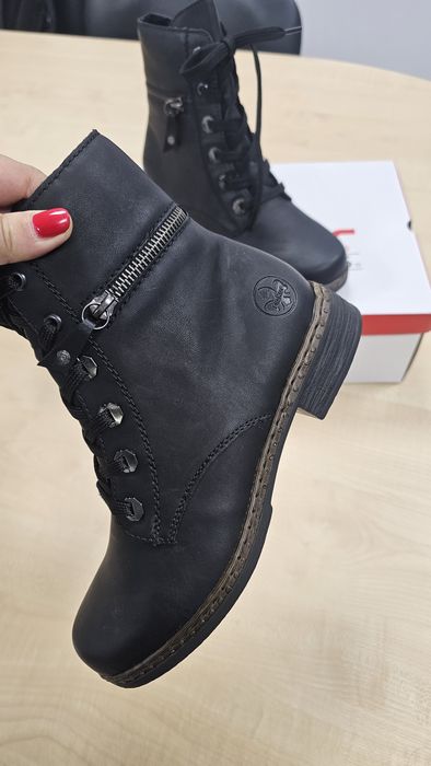 Чисто нови боти на Rieker