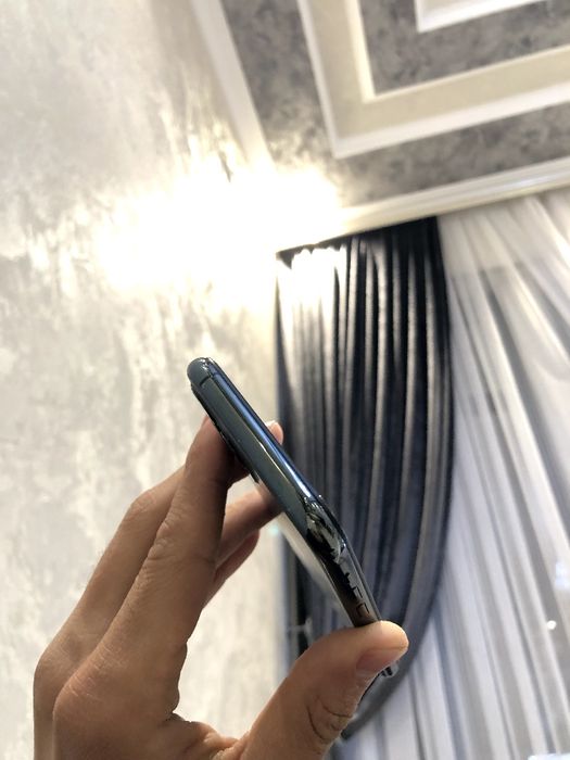 Iphone 11 pro         .