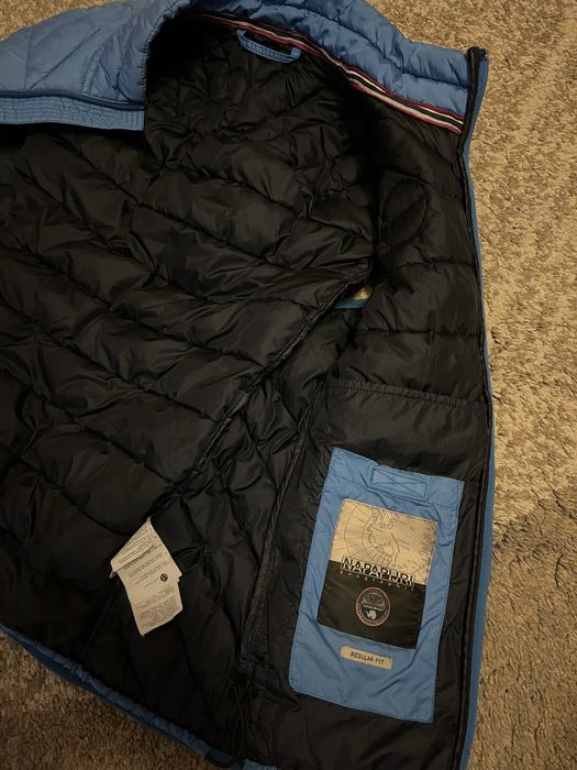 Елек NAPAPIJRI!без следи от употреба!