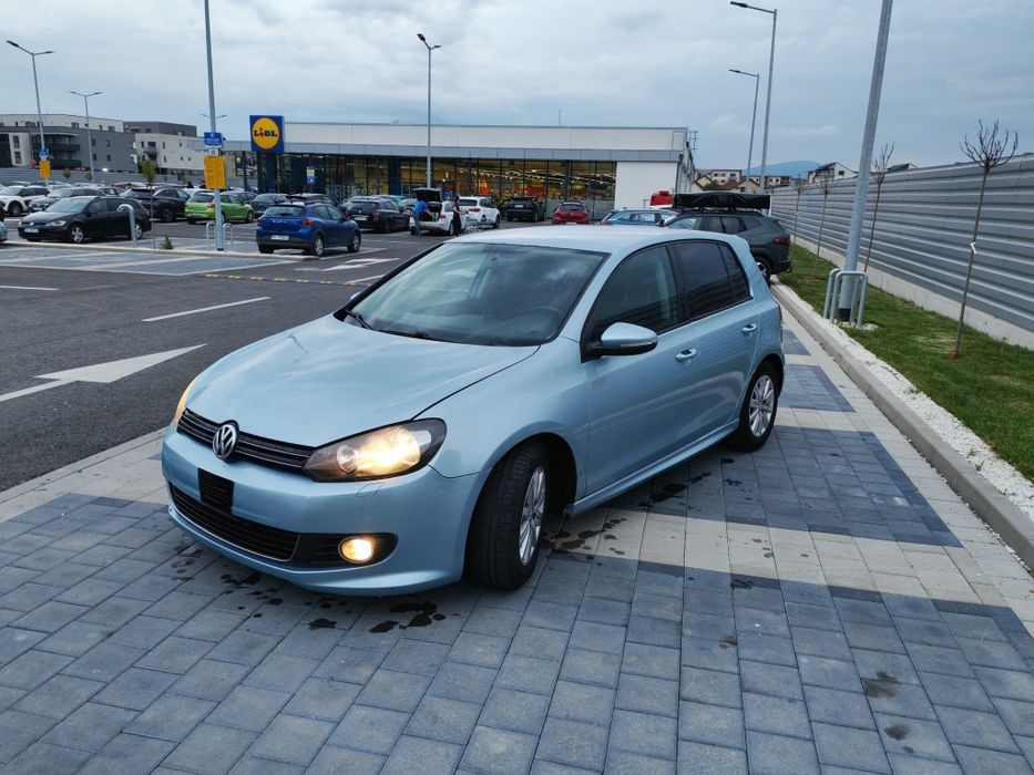 VOLKSWAGEN Golf 2010 — imagine 2