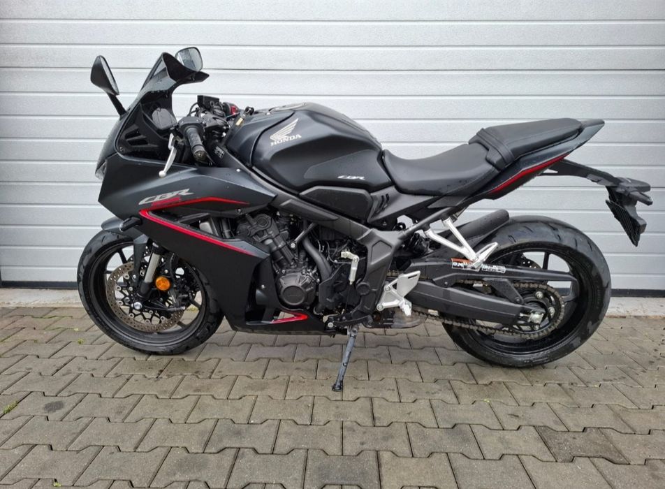 Honda CBR 650R 2024 35kW A2 eClutch
