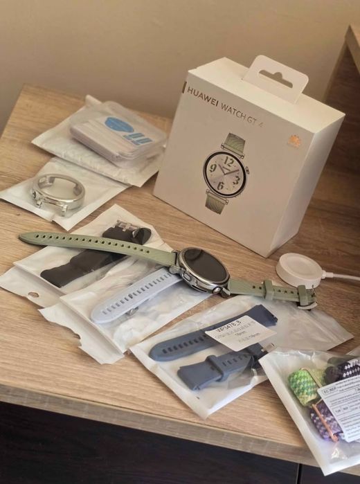 Huawei Watch GT 4 (41 мм, Stainless Steel Case, зелена каишка)