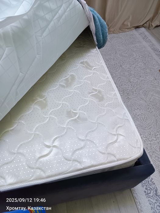 Продам кровать почти новый