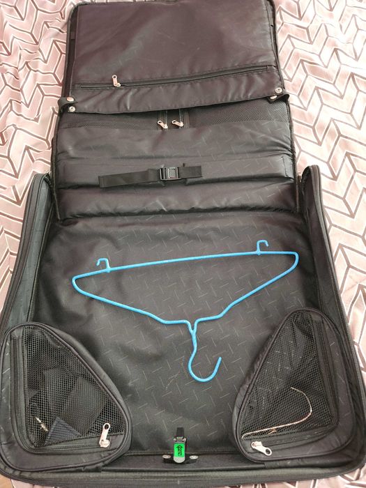 сумка дорожная для костюма