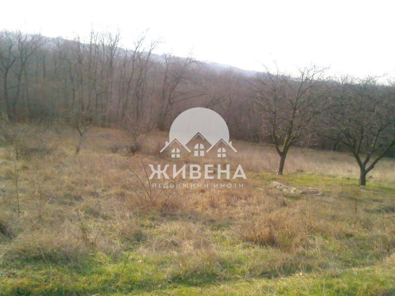 Продавам парцел в м-т Боровец - юг, площ 816 кв.м