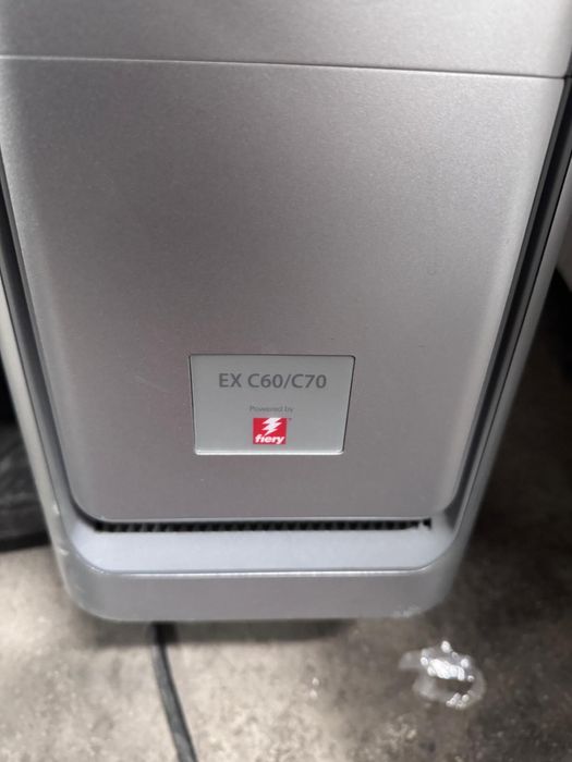 Цветна печатна машина xerox c70