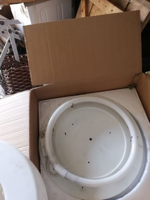 Потолочный свеьилькик.