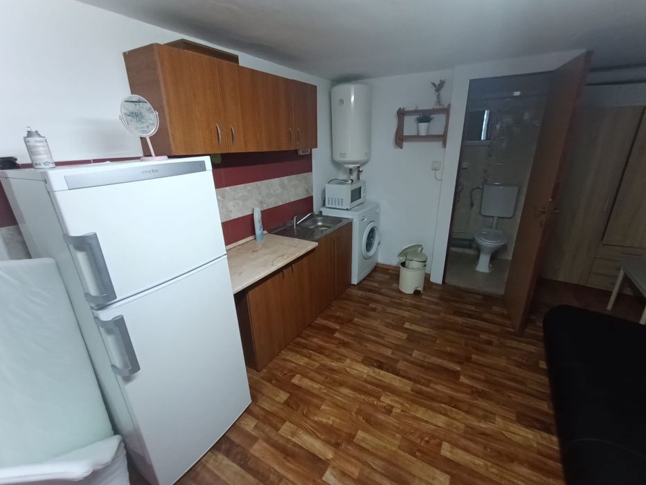 Inchiriez 24m2 langa Iulius mall