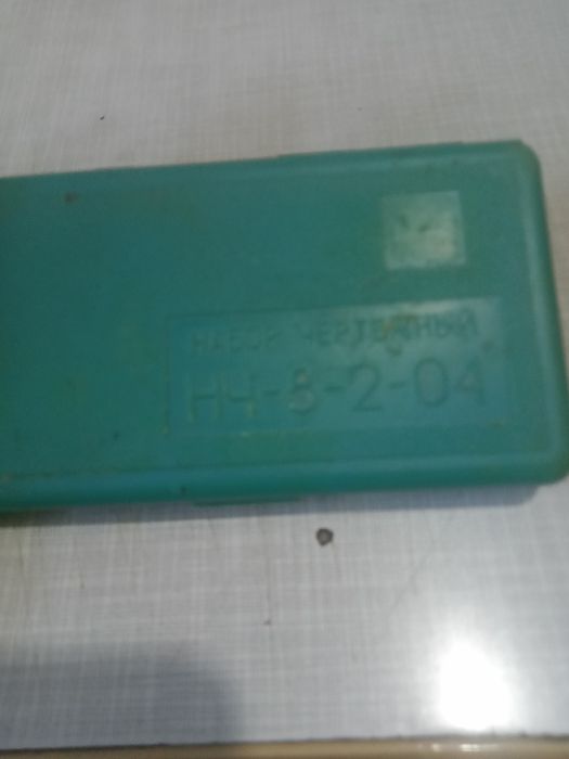 Продам, чертёжные принадлежности, готовальня. СССР.