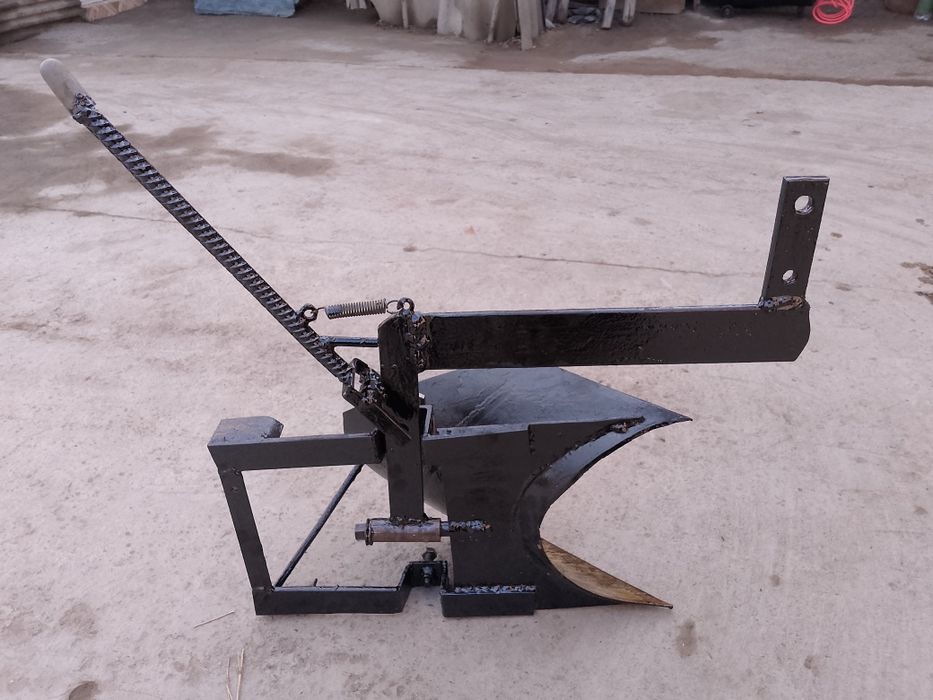 Плуг оборотный мотоблок учун