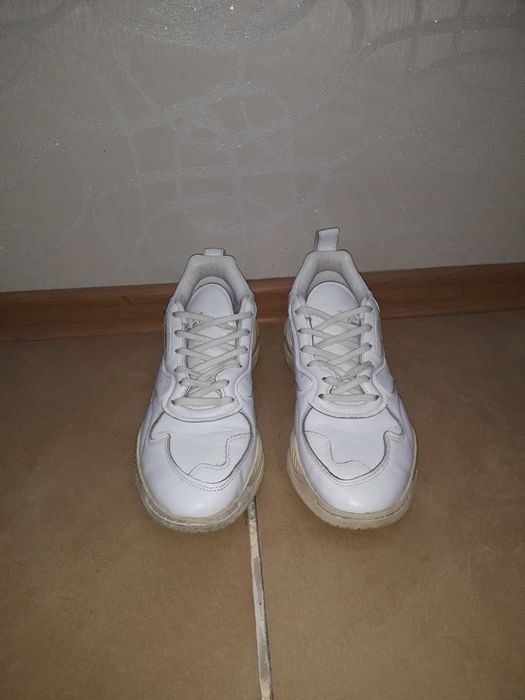 Фирменные кожаные кроссовки Adidas размер 40-41