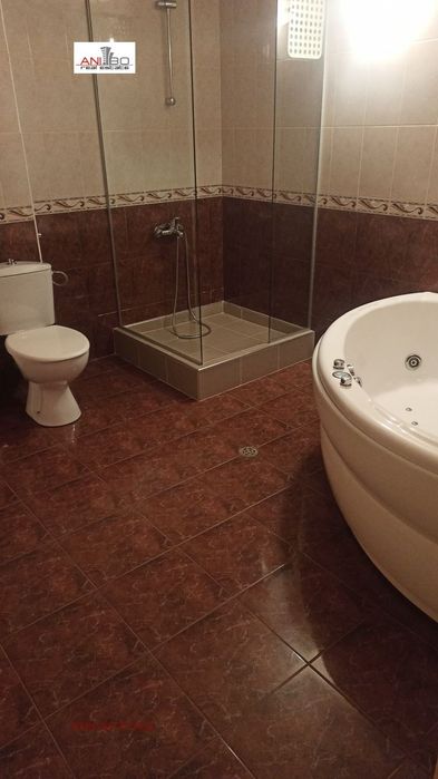 Дава се под наем Къща в София, Драгалевци - 320 кв.м за 1799 € - Снимка #1