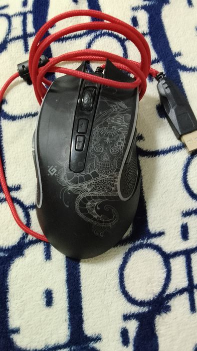 Продам игровую мышь