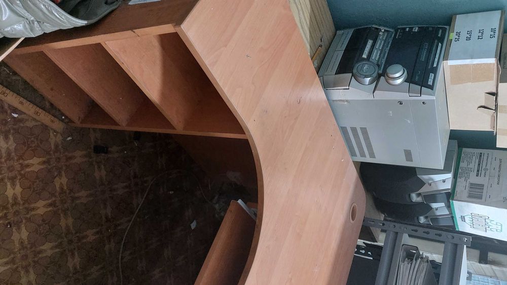 Стол письменный угловой