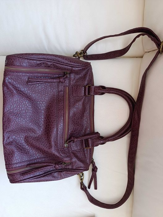 Дамска чанта, цвят бордо