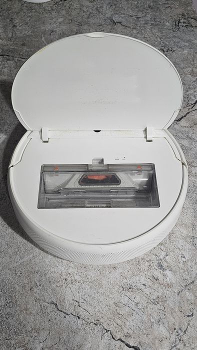 Робот-пылесос Xiaomi Mi Robot Vacuum-Mop STYTJ01ZHM