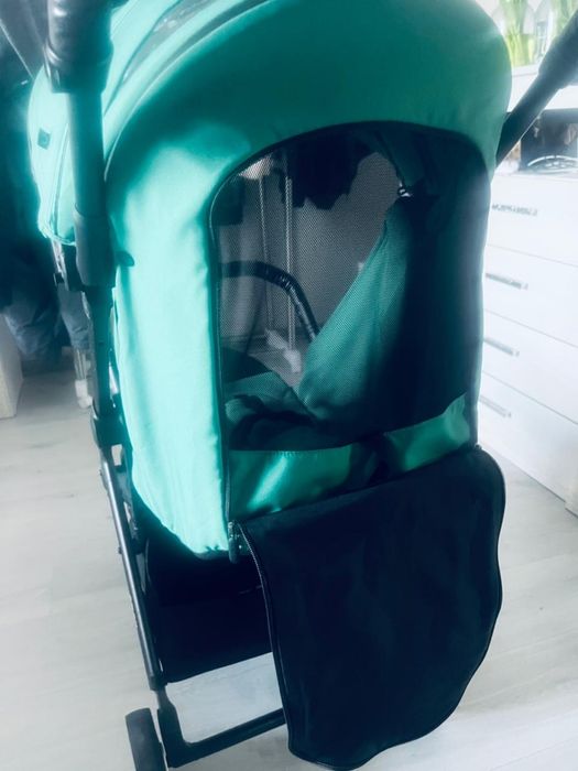 Продам детскую коляску