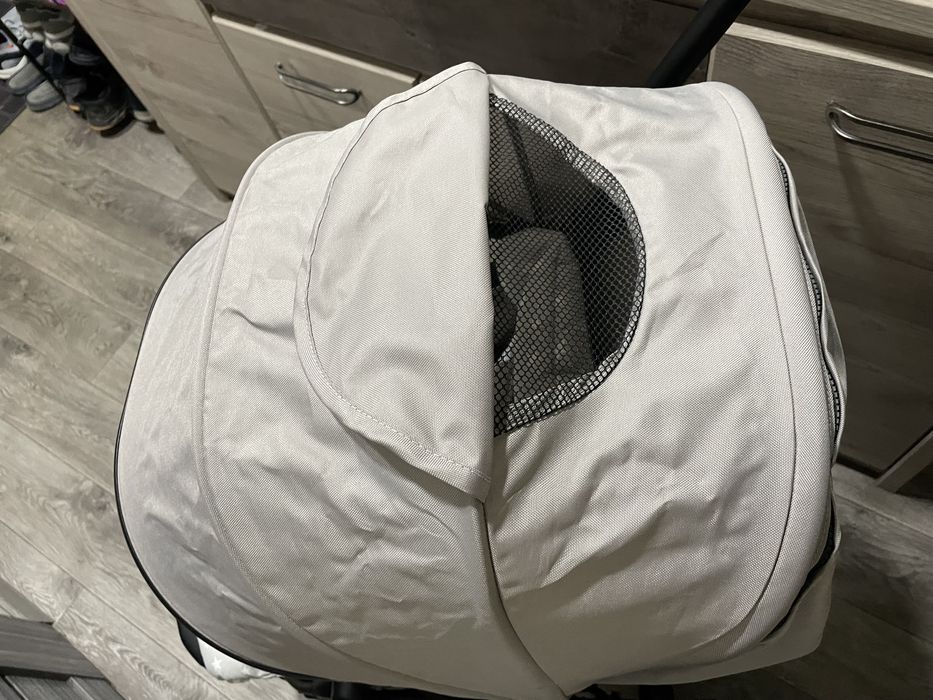 Коляска прогулочная Ining Baby