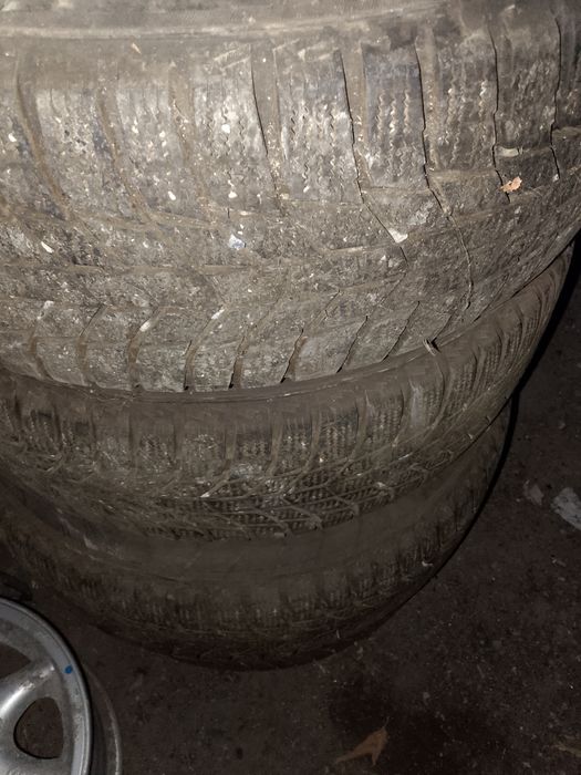 Комплект шин с дискоми на16