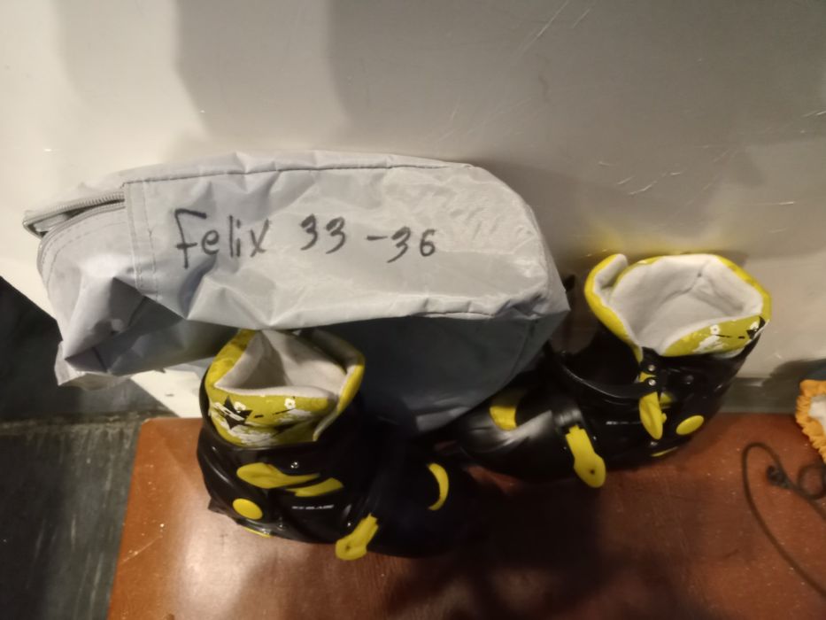 Коньки раздвижные 33/36 новые