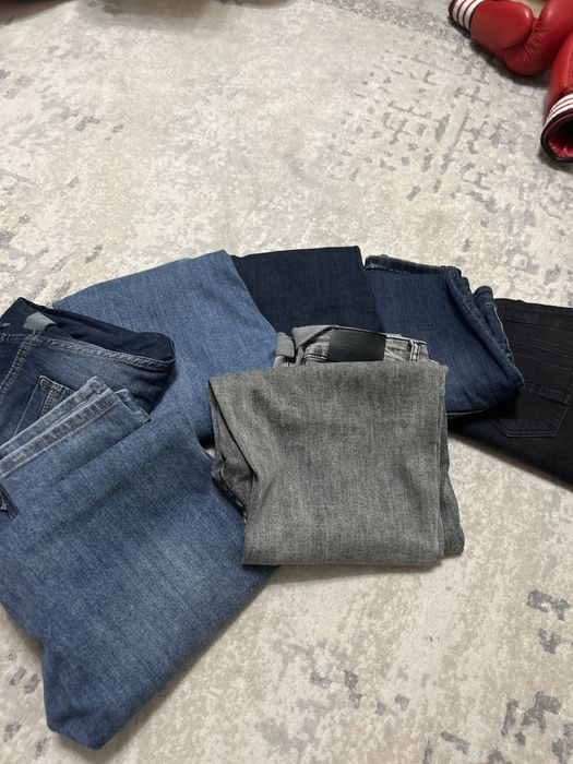 Джинсы по 3000 т