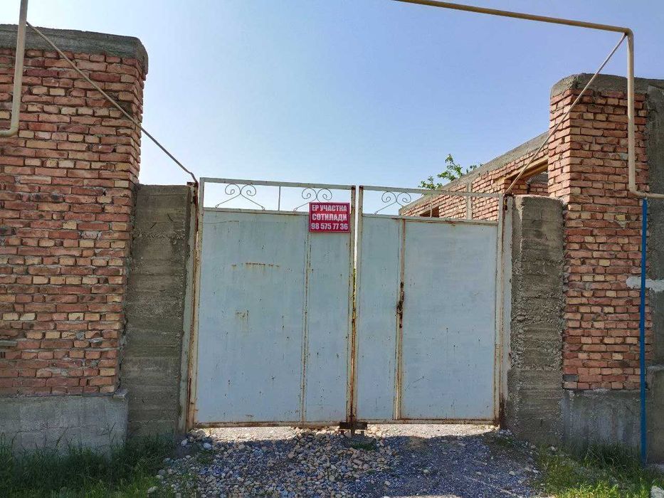 Ховли уй сотилади - Миндонободда курилиши тугалланмаган уй сотилади