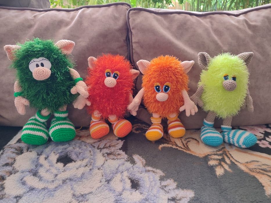 Игрушка вязаная ручной работы