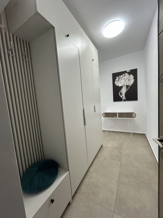 Apartament de închiriat.(Zona Parcul Carol)