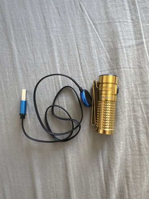 Olight Autumn Limited Edition Ti