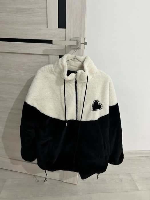 Продам три куртки весна-осень