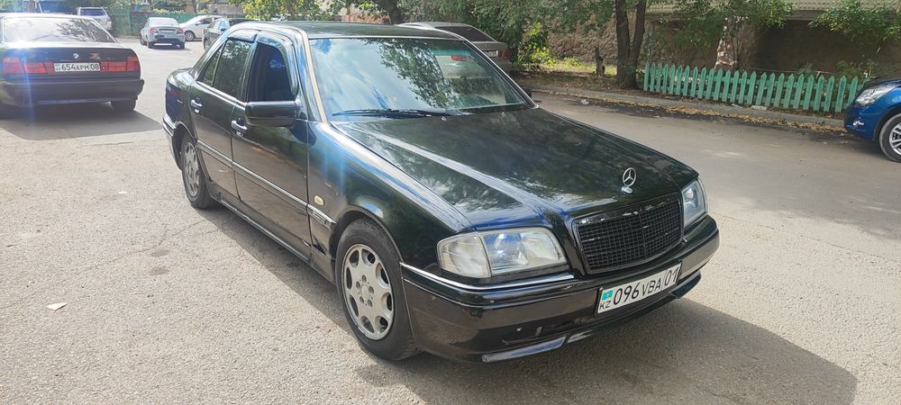 Продам Мерседес w202