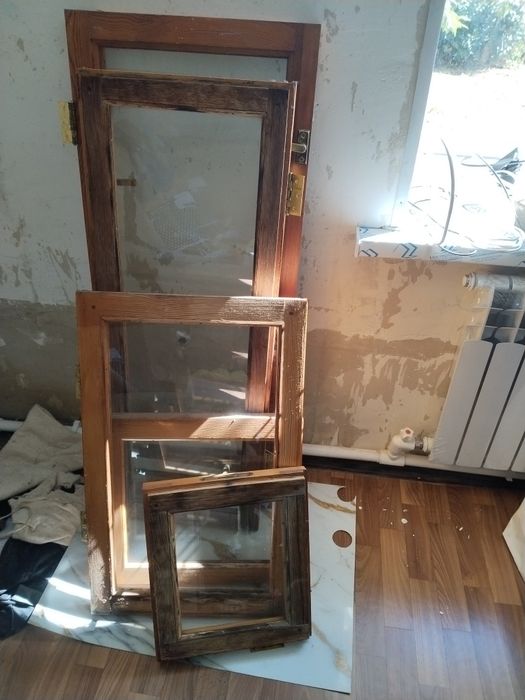 Окна со стеклом продам
