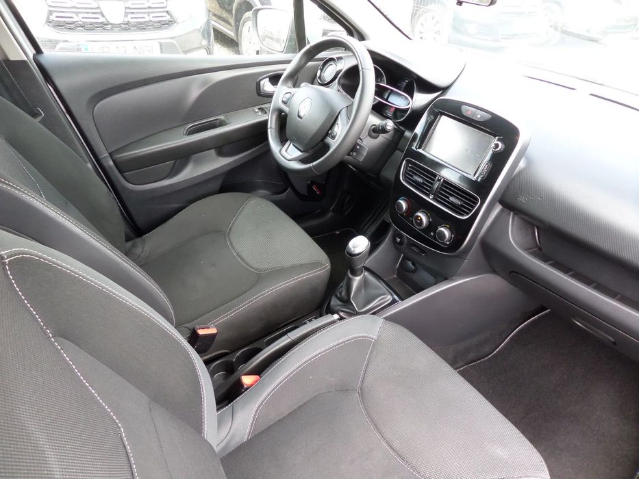 Renault Clio benzina 0,9 , in stare FOARTE buna de functionare !!!