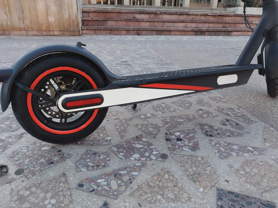 Trotineta electrica Xiaomi Pro2 viteza max. 35 km/h