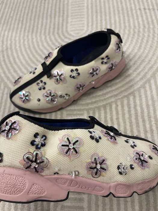 Оригинал Dior, куплен в Esentai