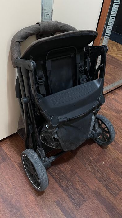 Коляска Skillmax. Цена 14990тг