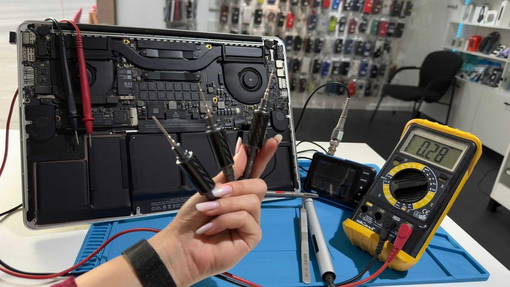 Reparații Profesionale MacBook & Laptopuri Apple Cluj-Napoca