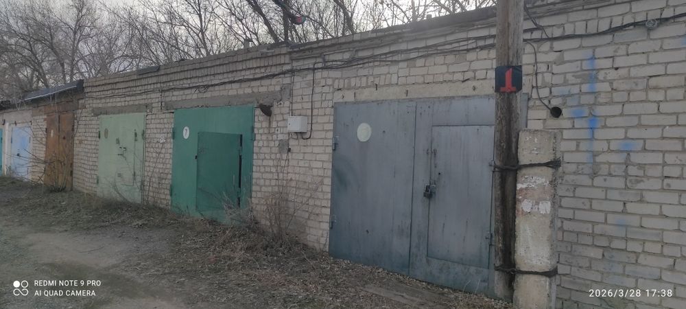 Продам 2 гаража рядом в ГСК - 7