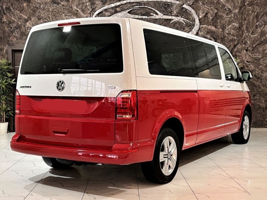 Услуги минивена. Почасовая аренда автомобиля. Подача по городу 15 мин.