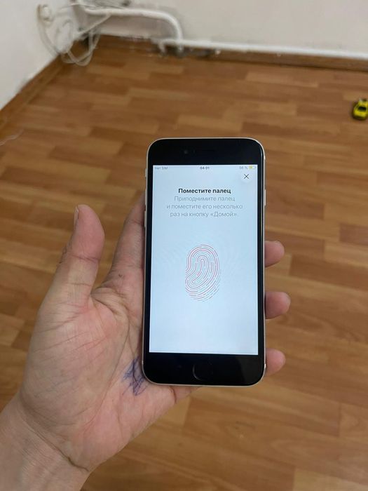 Айфон SE 64гб 75%