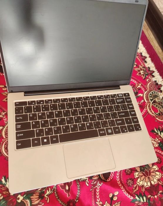 Technique iTech komputeri