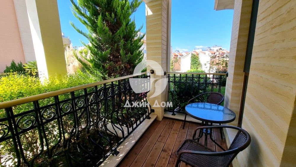 Продава се Двустаен апартамент в Свети Влас - 51 кв.м за 1961 €/кв.м - Снимка #4