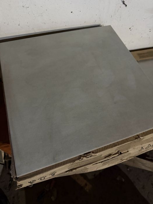 Гранитогрес 6кв.м.плочки3.5кв.м.