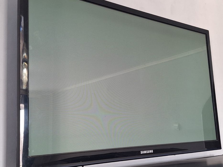 Продам телевизор