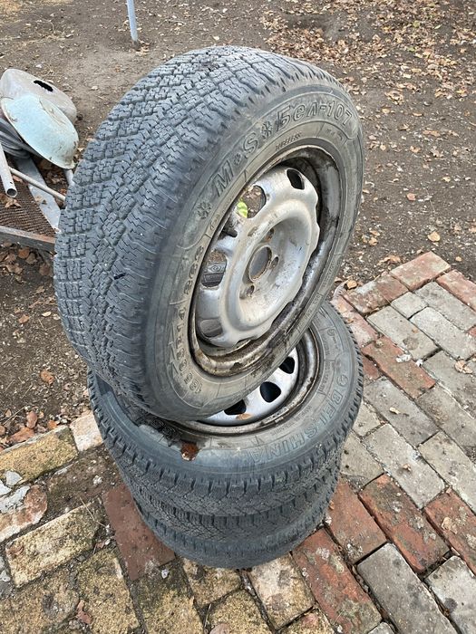 Шины зимние……с дисками